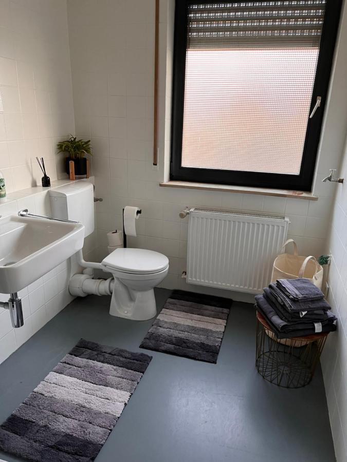 Ferienwohnung In Top Lage Von Aalen Bagian luar foto